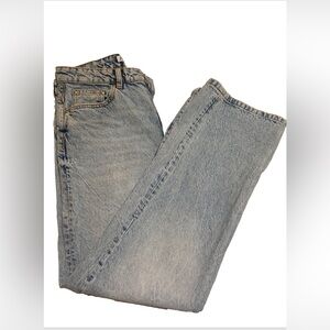 Zara Jeans Size 4 Straight Leg
